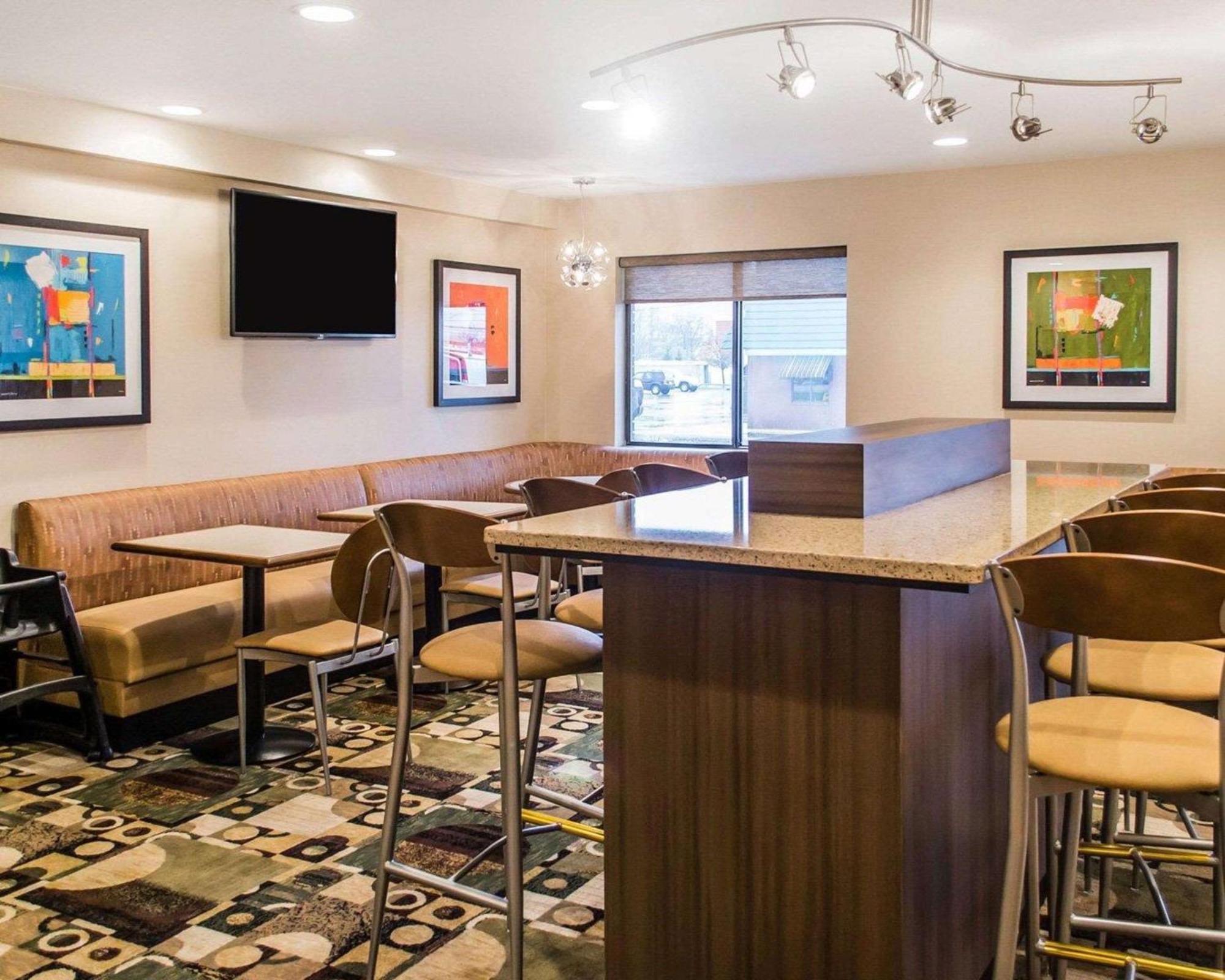 Quality Inn Streetsboro Exterior photo